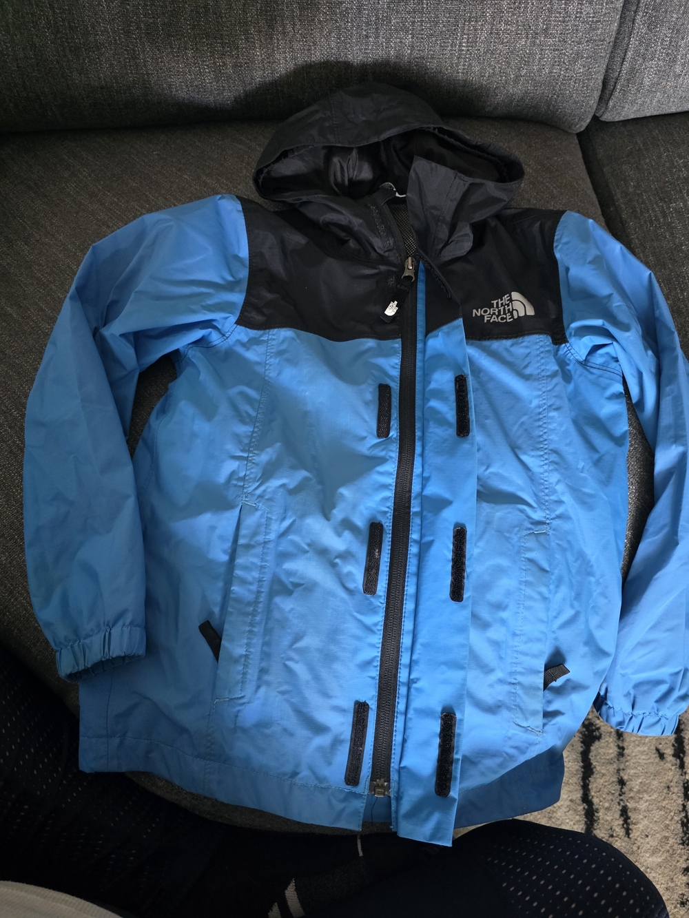 The North Face Kids' Blue and Black Waterproof Jacket Kid 7-8ans